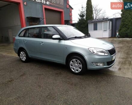 Зеленый Шкода Фабия, объемом двигателя 1.2 л и пробегом 230 тыс. км за 4500 $, фото 2 на Automoto.ua