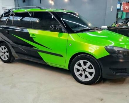 Зеленый Шкода Фабия, объемом двигателя 1.39 л и пробегом 357 тыс. км за 3200 $, фото 2 на Automoto.ua