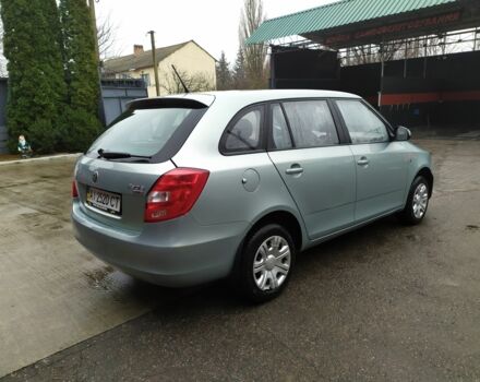 Зеленый Шкода Фабия, объемом двигателя 1.2 л и пробегом 230 тыс. км за 4500 $, фото 5 на Automoto.ua