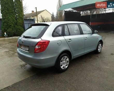 Зеленый Шкода Фабия, объемом двигателя 1.2 л и пробегом 230 тыс. км за 4500 $, фото 4 на Automoto.ua