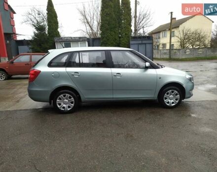 Зеленый Шкода Фабия, объемом двигателя 1.2 л и пробегом 230 тыс. км за 4500 $, фото 3 на Automoto.ua