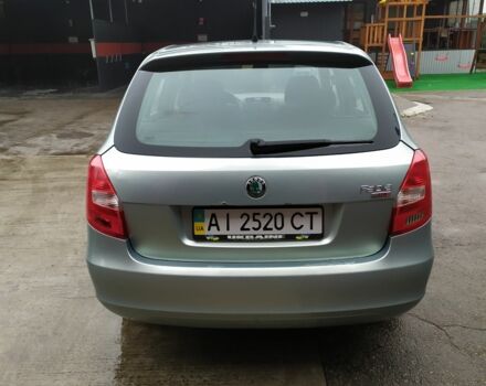 Зеленый Шкода Фабия, объемом двигателя 1.2 л и пробегом 230 тыс. км за 4500 $, фото 7 на Automoto.ua