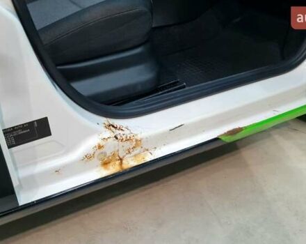 Зеленый Шкода Фабия, объемом двигателя 1.39 л и пробегом 357 тыс. км за 3200 $, фото 16 на Automoto.ua