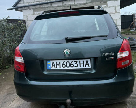Зелений Шкода Фабія, об'ємом двигуна 1.6 л та пробігом 245 тис. км за 5300 $, фото 8 на Automoto.ua