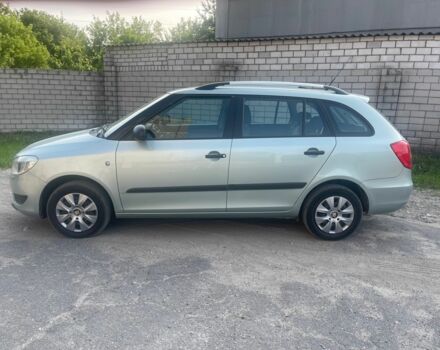 Зеленый Шкода Фабия, объемом двигателя 1.2 л и пробегом 187 тыс. км за 5300 $, фото 3 на Automoto.ua