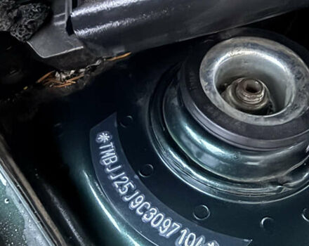 Зелений Шкода Фабія, об'ємом двигуна 1.6 л та пробігом 245 тис. км за 5300 $, фото 19 на Automoto.ua