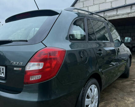 Зелений Шкода Фабія, об'ємом двигуна 1.6 л та пробігом 245 тис. км за 5300 $, фото 5 на Automoto.ua