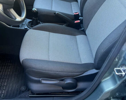 Зелений Шкода Фабія, об'ємом двигуна 1.39 л та пробігом 191 тис. км за 6500 $, фото 32 на Automoto.ua