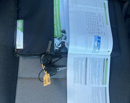 Зелений Шкода Фабія, об'ємом двигуна 1.39 л та пробігом 191 тис. км за 6500 $, фото 19 на Automoto.ua