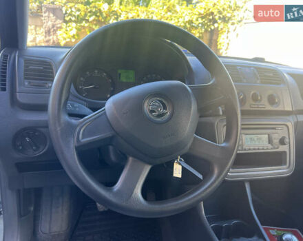 Зелений Шкода Фабія, об'ємом двигуна 1.39 л та пробігом 191 тис. км за 6500 $, фото 31 на Automoto.ua