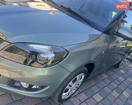 Зелений Шкода Фабія, об'ємом двигуна 1.39 л та пробігом 191 тис. км за 6500 $, фото 17 на Automoto.ua