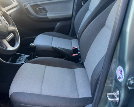 Зелений Шкода Фабія, об'ємом двигуна 1.39 л та пробігом 191 тис. км за 6500 $, фото 27 на Automoto.ua