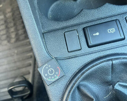 Зелений Шкода Фабія, об'ємом двигуна 1.39 л та пробігом 191 тис. км за 6500 $, фото 28 на Automoto.ua