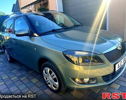 Зеленый Шкода Фабия, объемом двигателя 1.4 л и пробегом 190 тыс. км за 6900 $, фото 2 на Automoto.ua