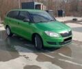 Зеленый Шкода Фабия, объемом двигателя 1.6 л и пробегом 223 тыс. км за 6950 $, фото 1 на Automoto.ua