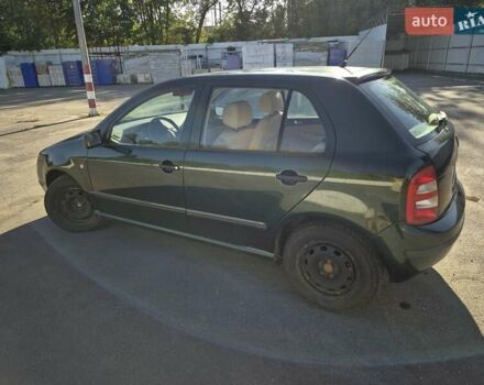 Зелений Шкода Фабія, об'ємом двигуна 1.39 л та пробігом 265 тис. км за 2800 $, фото 1 на Automoto.ua