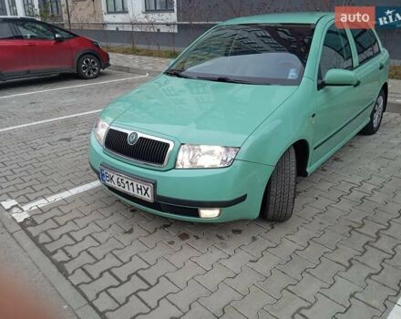 Зеленый Шкода Фабия, объемом двигателя 1.4 л и пробегом 284 тыс. км за 3150 $, фото 1 на Automoto.ua