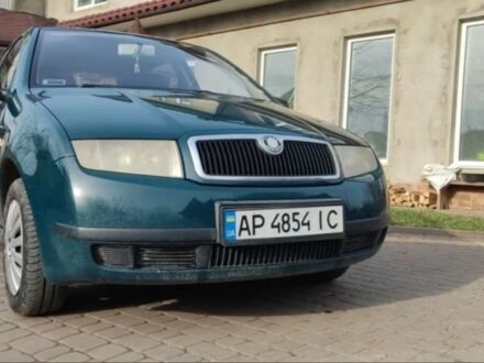Зеленый Шкода Фабия, объемом двигателя 1.4 л и пробегом 190 тыс. км за 2800 $, фото 1 на Automoto.ua