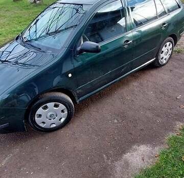 Зеленый Шкода Фабия, объемом двигателя 1.2 л и пробегом 240 тыс. км за 2850 $, фото 1 на Automoto.ua