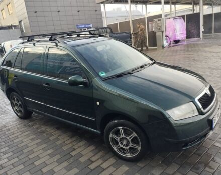 Зеленый Шкода Фабия, объемом двигателя 1.4 л и пробегом 228 тыс. км за 3400 $, фото 1 на Automoto.ua