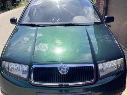 Зеленый Шкода Фабия, объемом двигателя 1.4 л и пробегом 112 тыс. км за 4200 $, фото 1 на Automoto.ua