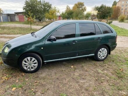 Зеленый Шкода Фабия, объемом двигателя 0 л и пробегом 330 тыс. км за 4200 $, фото 1 на Automoto.ua