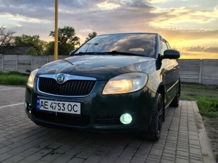 Шкода Фабия 2008 в Павлограде на Automoto.ua Зеленый Шкода Фабия, объемом двигателя 1.4 л и пробегом 172 тыс. км за 5300 $, фото 1 на Automoto.ua