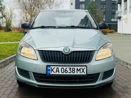 Зеленый Шкода Фабия, объемом двигателя 1.2 л и пробегом 67 тыс. км за 5300 $, фото 1 на Automoto.ua