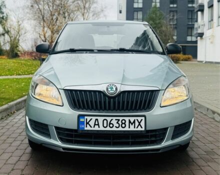 Зеленый Шкода Фабия, объемом двигателя 1.2 л и пробегом 67 тыс. км за 5300 $, фото 1 на Automoto.ua