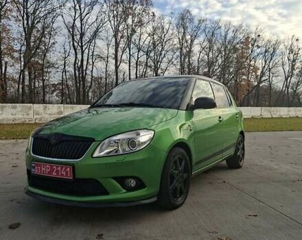 Зеленый Шкода Фабия, объемом двигателя 1.4 л и пробегом 194 тыс. км за 8900 $, фото 1 на Automoto.ua