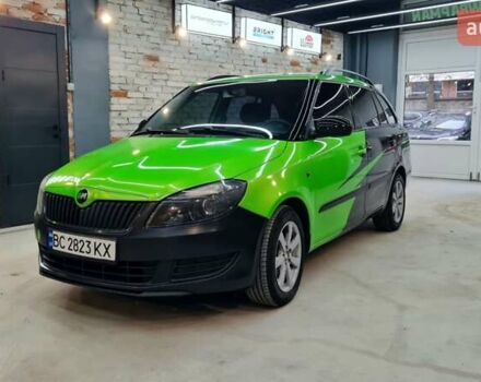 Зелений Шкода Фабія, об'ємом двигуна 1.39 л та пробігом 357 тис. км за 3200 $, фото 1 на Automoto.ua