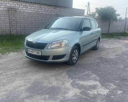 Зеленый Шкода Фабия, объемом двигателя 1.2 л и пробегом 187 тыс. км за 5300 $, фото 1 на Automoto.ua