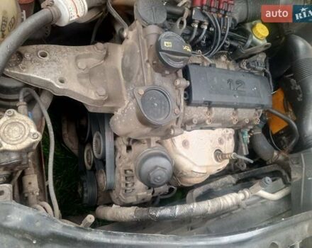 Оранжевый Шкода Фабия, объемом двигателя 1.2 л и пробегом 366 тыс. км за 1600 $, фото 11 на Automoto.ua