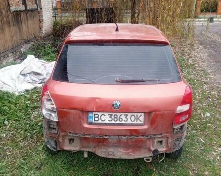 Оранжевый Шкода Фабия, объемом двигателя 1.2 л и пробегом 366 тыс. км за 1600 $, фото 3 на Automoto.ua