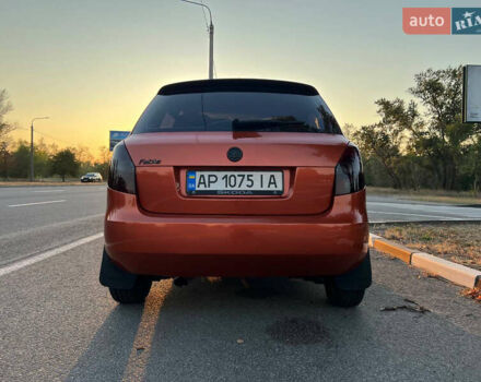 Помаранчевий Шкода Фабія, об'ємом двигуна 1.2 л та пробігом 237 тис. км за 4500 $, фото 7 на Automoto.ua