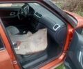 Оранжевый Шкода Фабия, объемом двигателя 1.2 л и пробегом 366 тыс. км за 1600 $, фото 5 на Automoto.ua