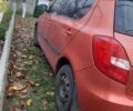 Оранжевый Шкода Фабия, объемом двигателя 1.39 л и пробегом 247 тыс. км за 3494 $, фото 4 на Automoto.ua