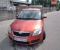 Оранжевый Шкода Фабия, объемом двигателя 1.2 л и пробегом 211 тыс. км за 4100 $, фото 1 на Automoto.ua
