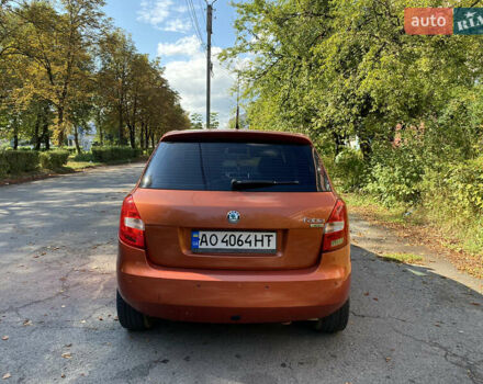 Оранжевый Шкода Фабия, объемом двигателя 1.6 л и пробегом 280 тыс. км за 4250 $, фото 8 на Automoto.ua