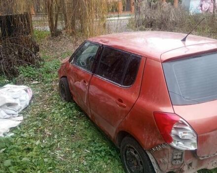 Оранжевый Шкода Фабия, объемом двигателя 1.2 л и пробегом 366 тыс. км за 1600 $, фото 4 на Automoto.ua