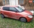 Оранжевый Шкода Фабия, объемом двигателя 1.2 л и пробегом 366 тыс. км за 1600 $, фото 2 на Automoto.ua