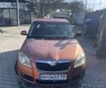Помаранчевий Шкода Фабія, об'ємом двигуна 1.4 л та пробігом 380 тис. км за 3250 $, фото 1 на Automoto.ua