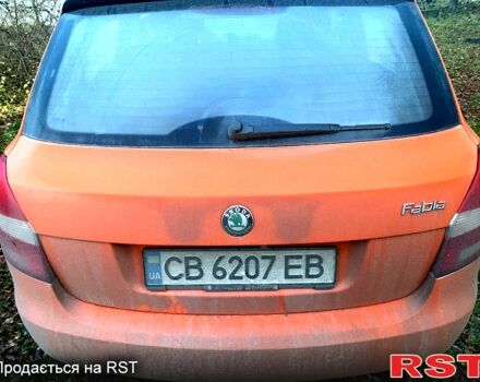 Помаранчевий Шкода Фабія, об'ємом двигуна 1.4 л та пробігом 0 тис. км за 2300 $, фото 5 на Automoto.ua