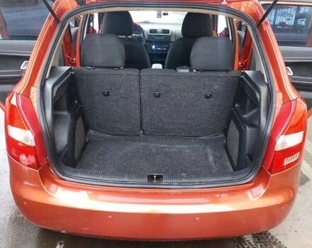 Помаранчевий Шкода Фабія, об'ємом двигуна 1.6 л та пробігом 325 тис. км за 3450 $, фото 27 на Automoto.ua
