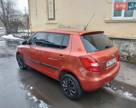 Помаранчевий Шкода Фабія, об'ємом двигуна 1.6 л та пробігом 325 тис. км за 3450 $, фото 15 на Automoto.ua