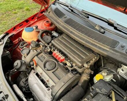 Оранжевый Шкода Фабия, объемом двигателя 1.6 л и пробегом 242 тыс. км за 6750 $, фото 10 на Automoto.ua