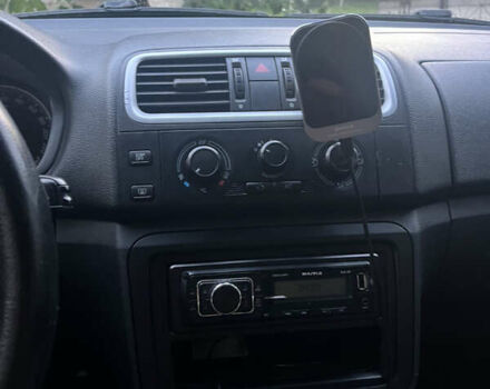 Помаранчевий Шкода Фабія, об'ємом двигуна 1.6 л та пробігом 191 тис. км за 5550 $, фото 13 на Automoto.ua