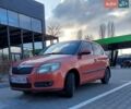 Оранжевый Шкода Фабия, объемом двигателя 1.39 л и пробегом 207 тыс. км за 5600 $, фото 1 на Automoto.ua