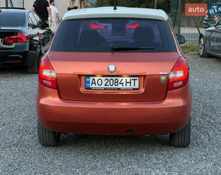 Помаранчевий Шкода Фабія, об'ємом двигуна 1.6 л та пробігом 300 тис. км за 3699 $, фото 5 на Automoto.ua