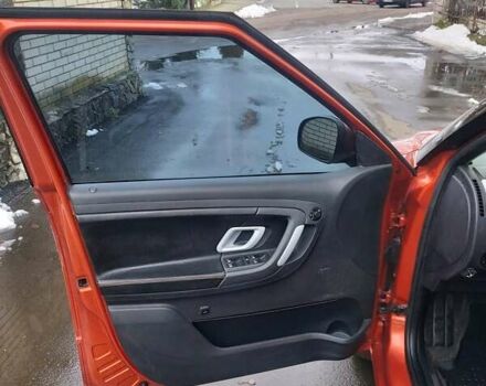 Помаранчевий Шкода Фабія, об'ємом двигуна 1.6 л та пробігом 325 тис. км за 3450 $, фото 16 на Automoto.ua